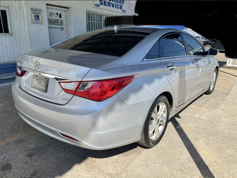 Hyundai Sonata 2011 price $6,500 Cash