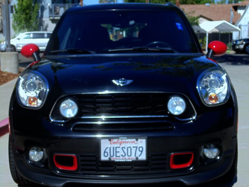 Mini Cooper Countryman S 2012 price $7,445