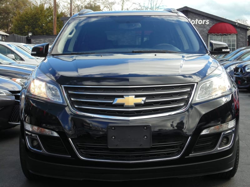 Chevrolet Traverse AWD 4dr LT w/2LT 2017 price $12,985