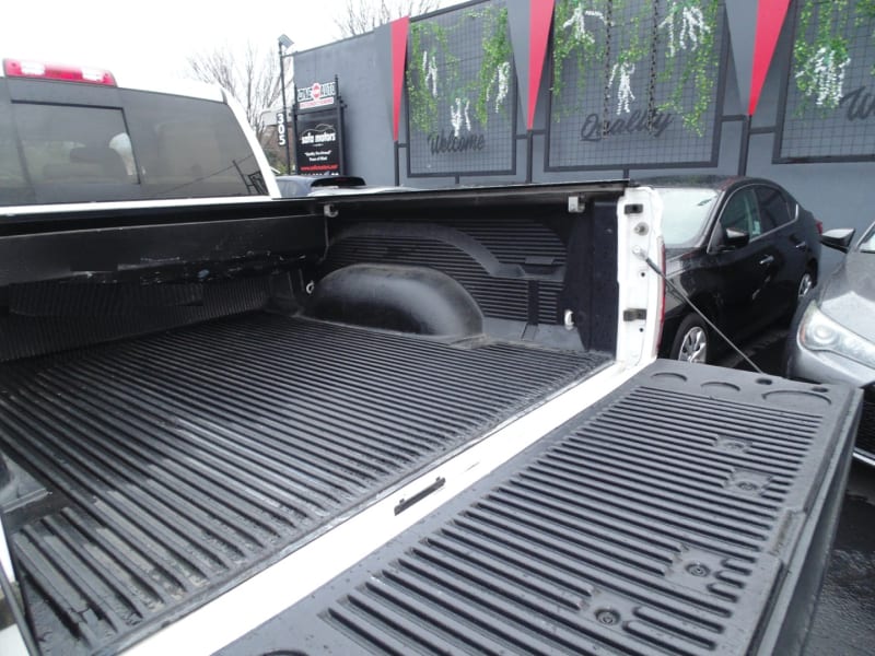 RAM Ram 1500 4WD Crew Cab Laramie 2013 price $18,485