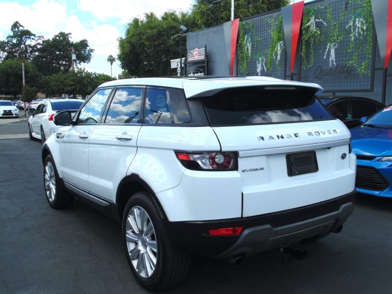 Land Rover Range Rover Evoque Prestige 2014 price $15,500