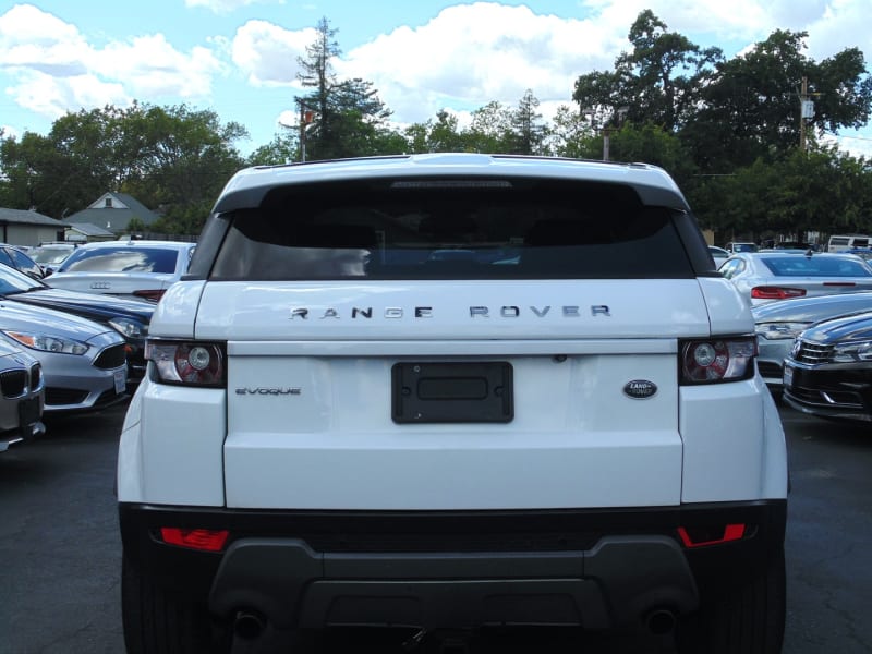 Land Rover Range Rover Evoque Prestige 2014 price $15,500