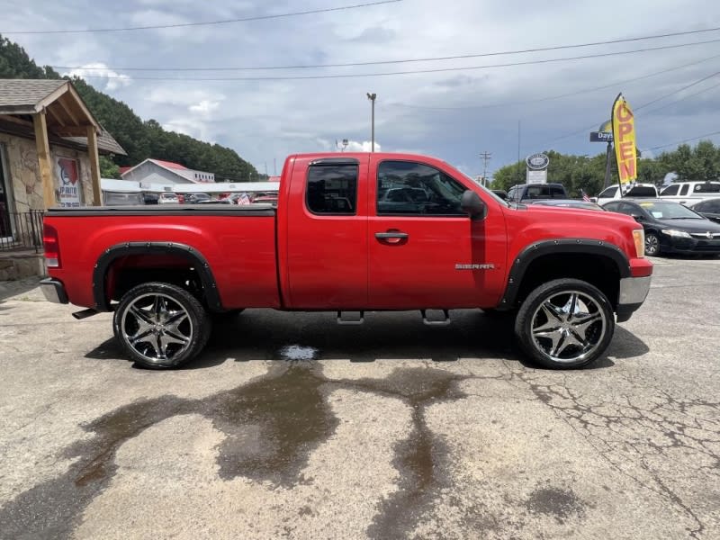 GMC Sierra 1500 2009 price $8,900