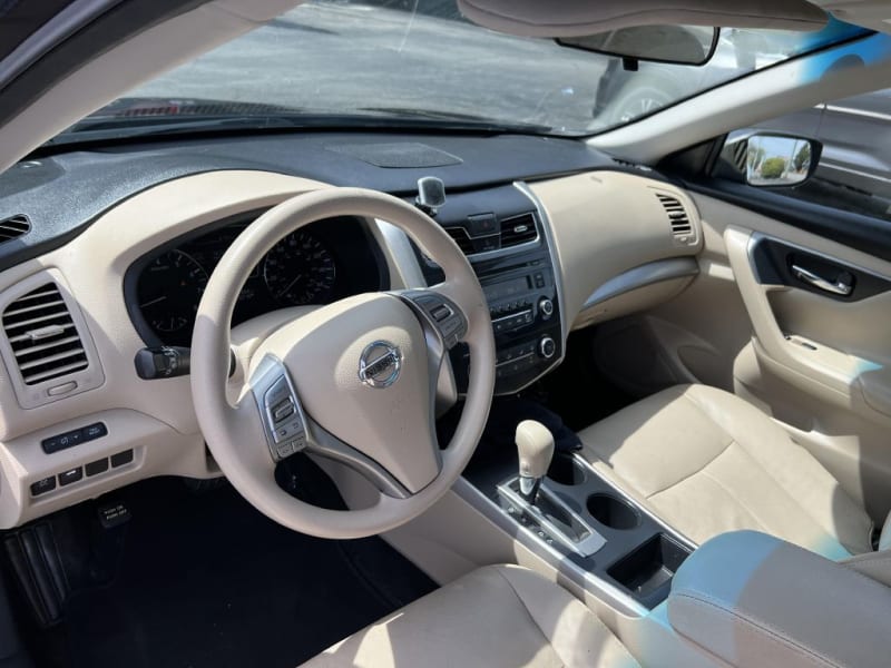 Nissan Altima 2015 price $8,995