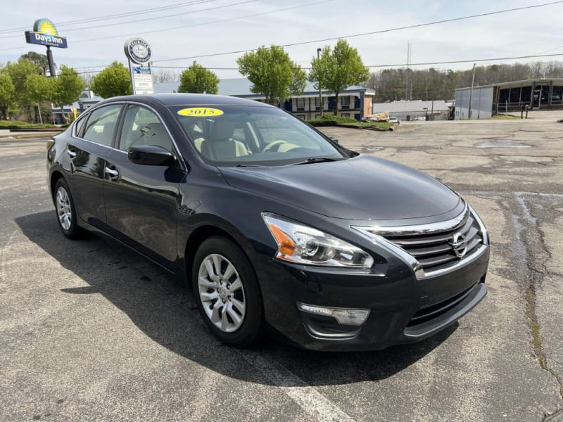 Nissan Altima 2015 price $8,995