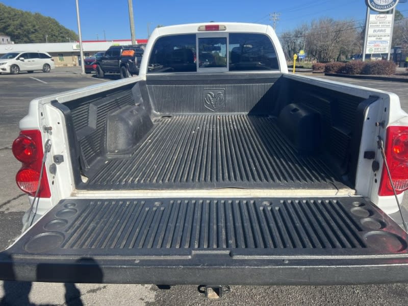 Dodge Dakota 2007 price $5,995