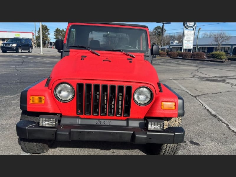 Jeep Wrangler 2004 price $7,900