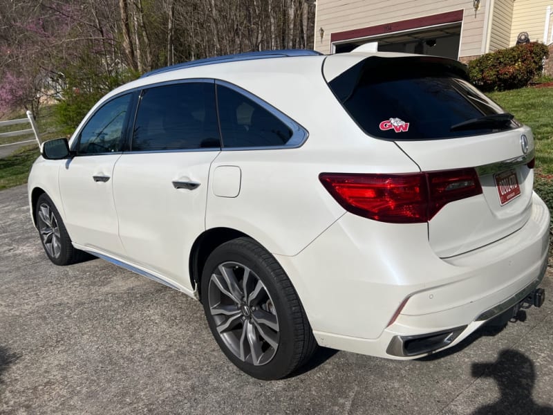 Acura MDX 2019 price $17,995