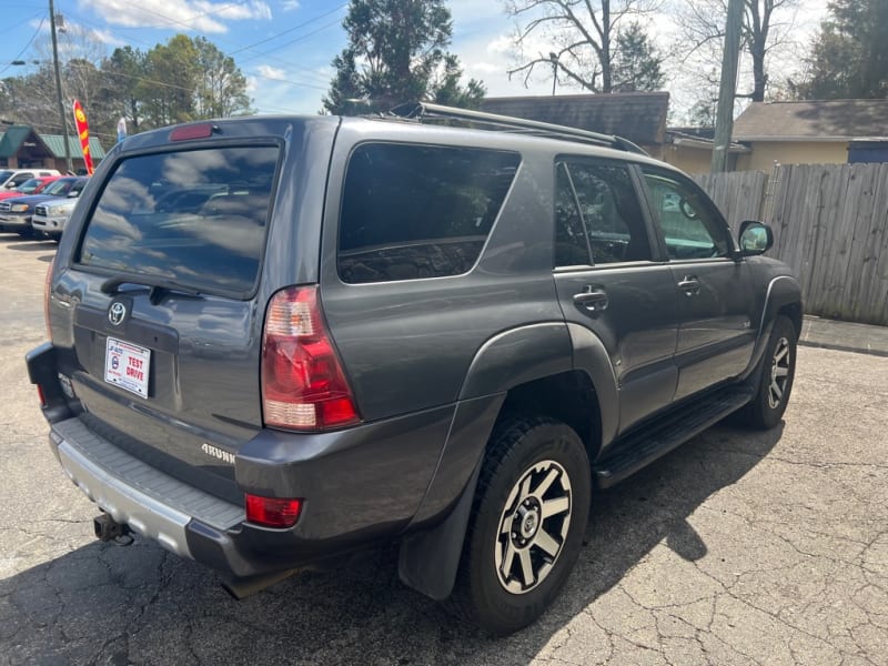 Toyota 4Runner 2004 price $7,995