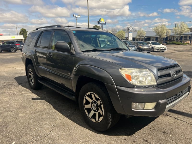 Toyota 4Runner 2004 price $7,995