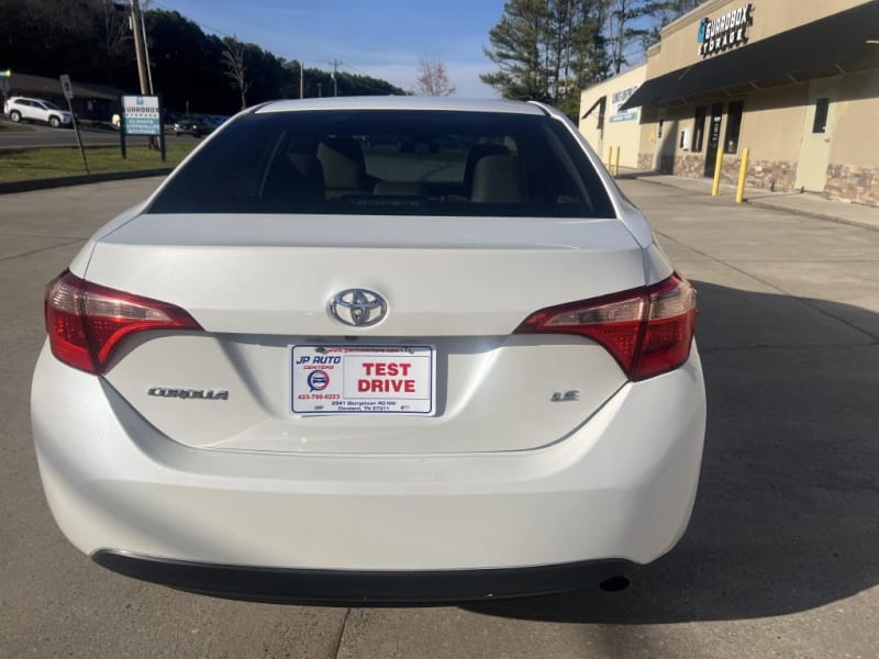 Toyota Corolla 2019 price $13,900