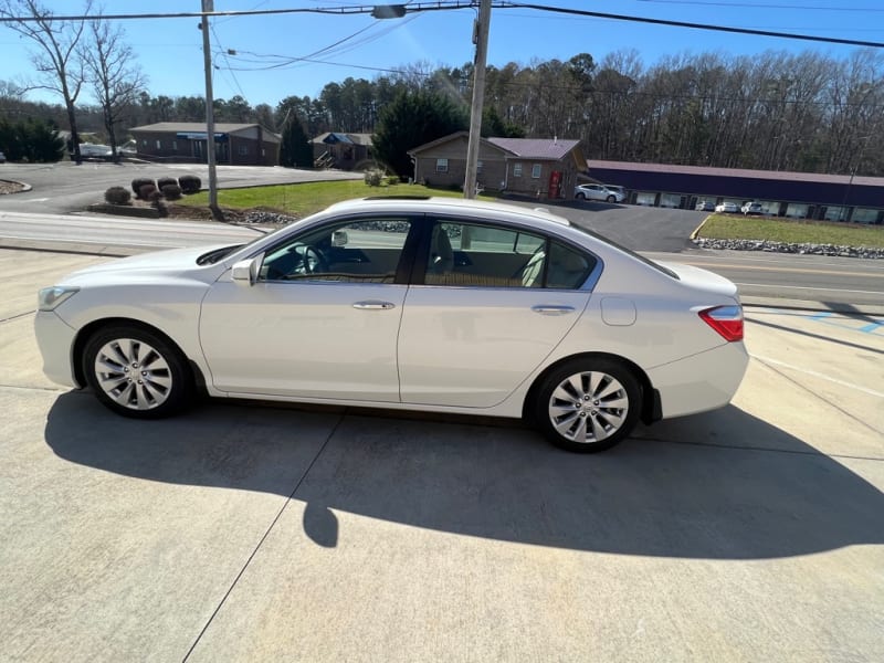 Honda Accord Sdn 2013 price $12,995