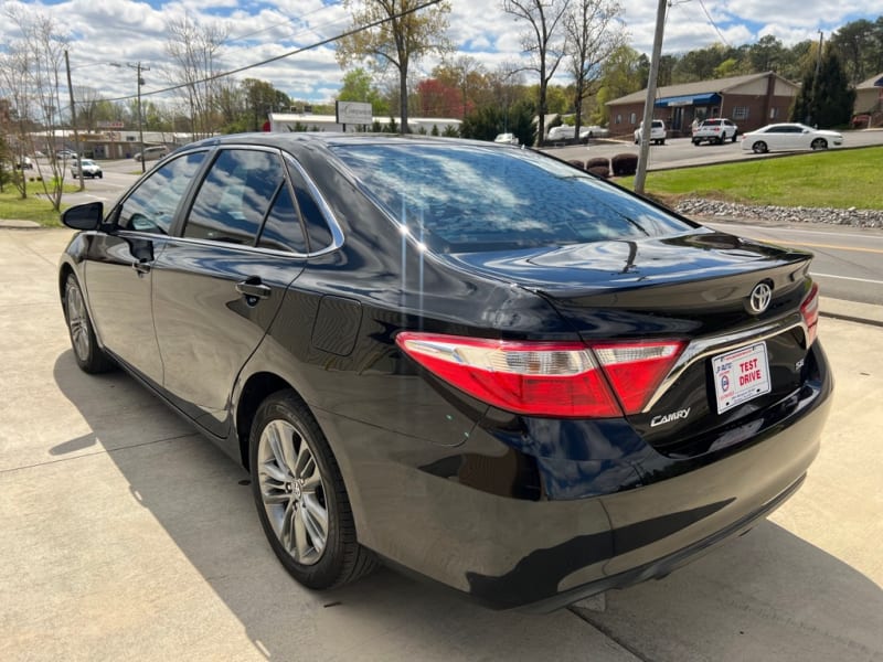 Toyota Camry 2017 price $13,295