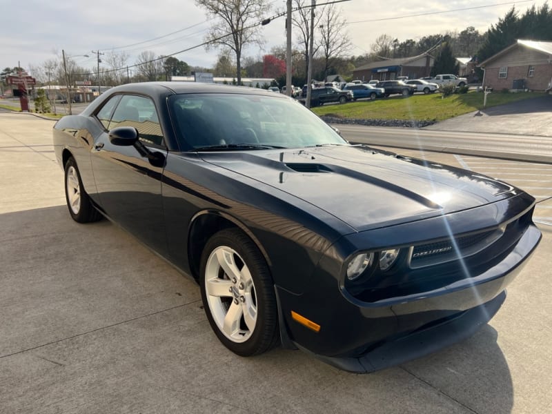 Dodge Challenger 2012 price $12,995