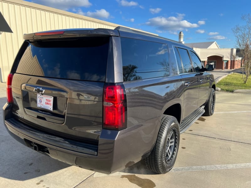 Chevrolet Suburban 2015 price $14,995