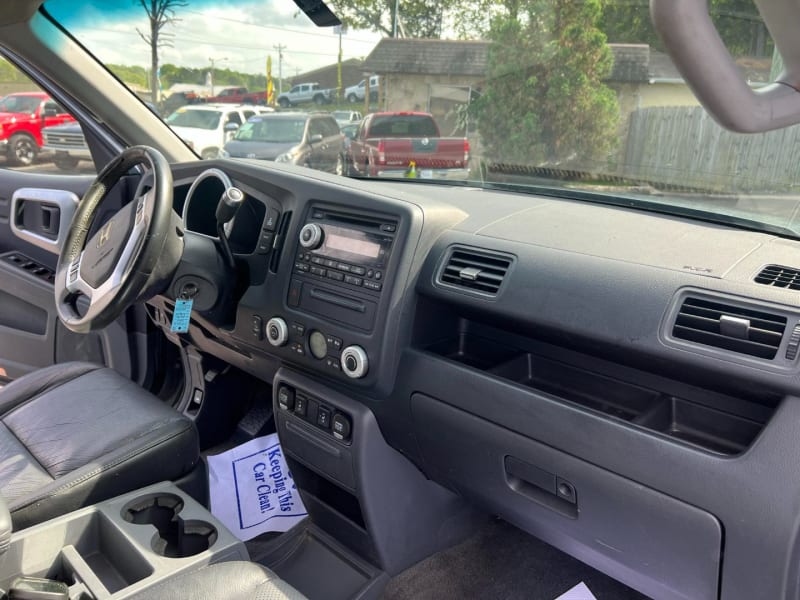 Honda Ridgeline 2006 price $6,900