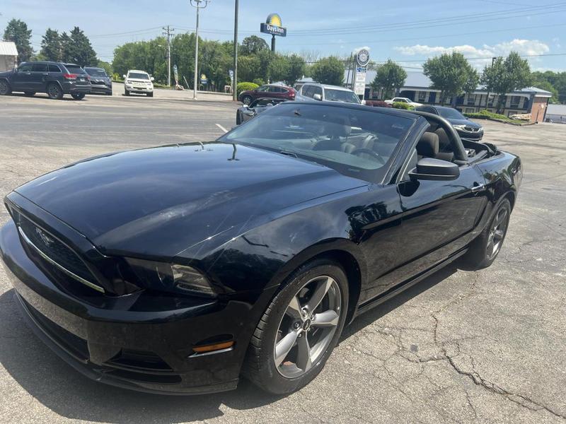 Ford Mustang 2014 price $10,200