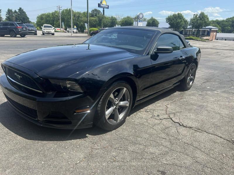 Ford Mustang 2014 price $10,200