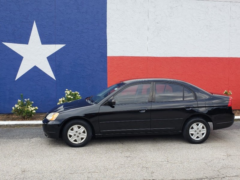 Honda Civic 2003 price $3,800