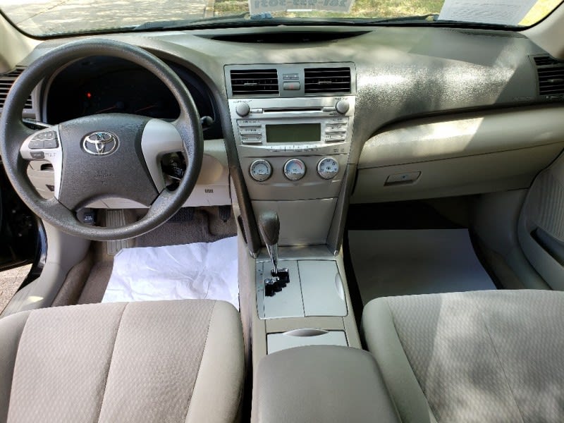 Toyota Camry 2011 price $5,900