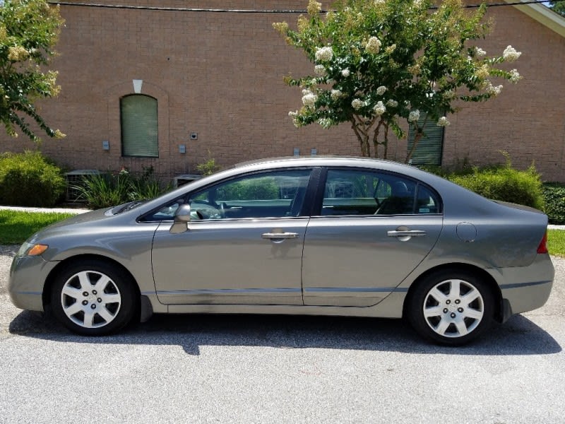 Honda Civic Sedan 2008 price $4,000