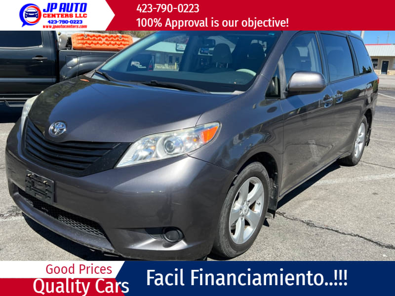 Toyota Sienna 2011 price $10,900