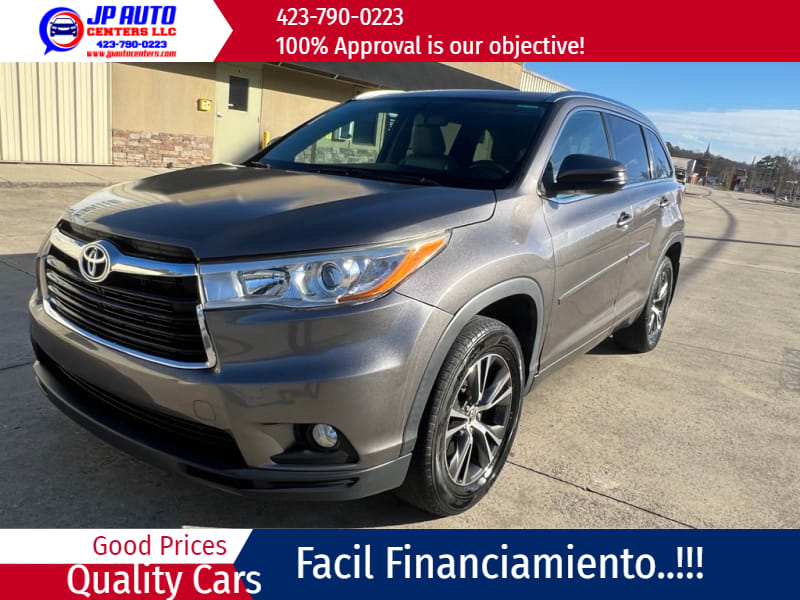 Toyota Highlander 2016 price $18,900