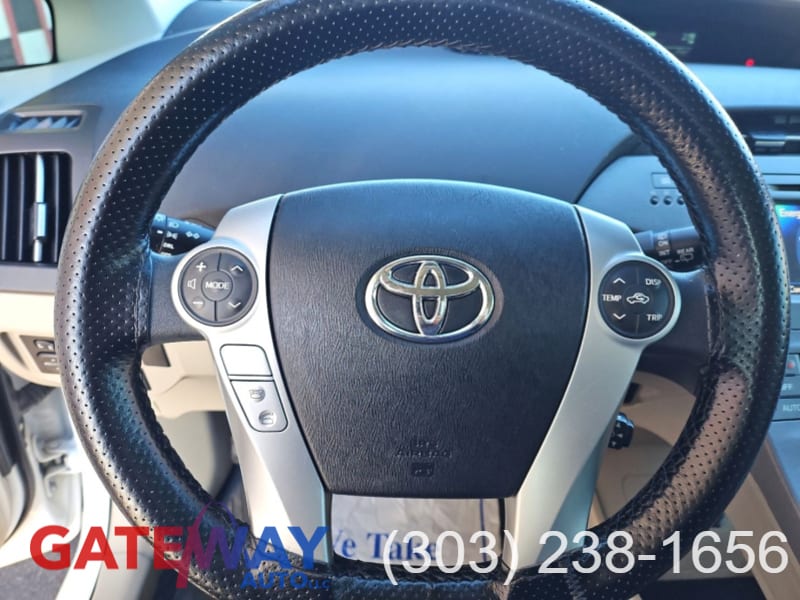 Toyota Prius 2013 price $11,999