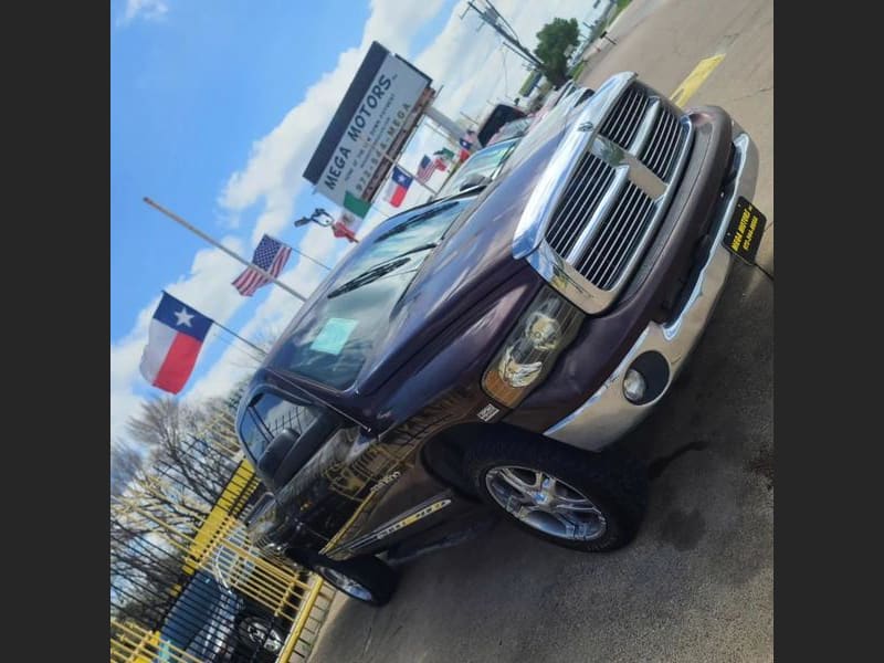 DODGE RAM 1500 2004 price $2,000 Down