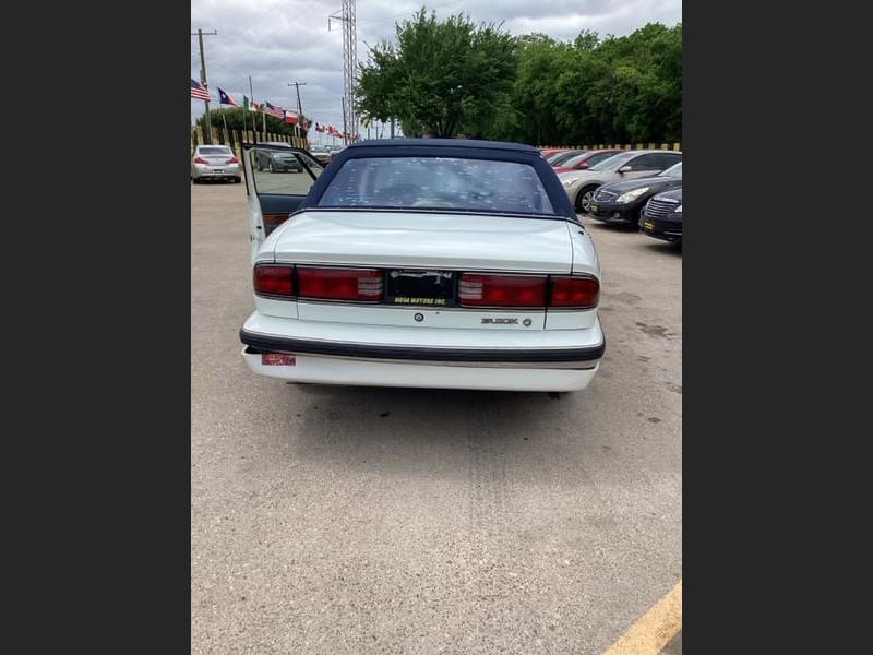 BUICK LESABRE 1995 price $700 Down