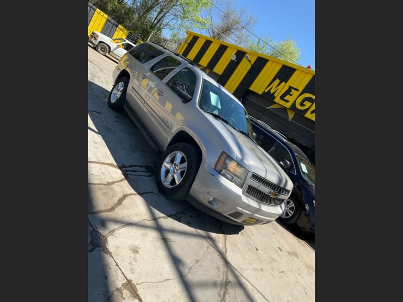 CHEVROLET SUBURBAN 2007 price $2,000 Down