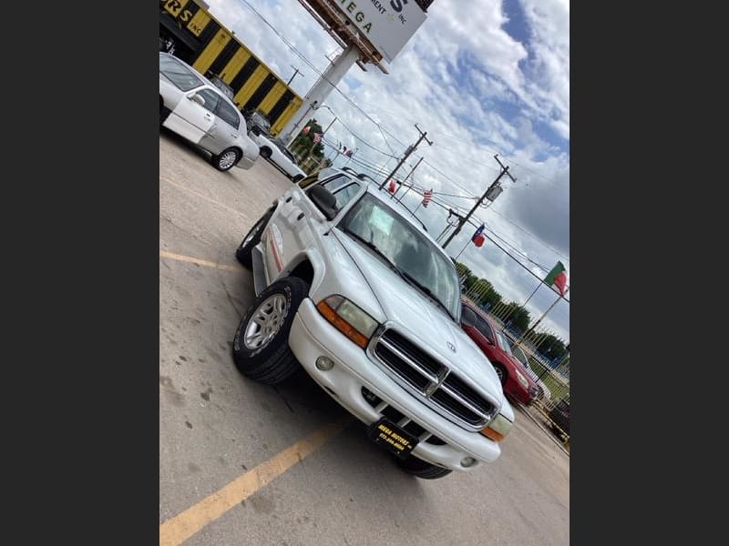 DODGE DURANGO 2002 price $1,200 Down