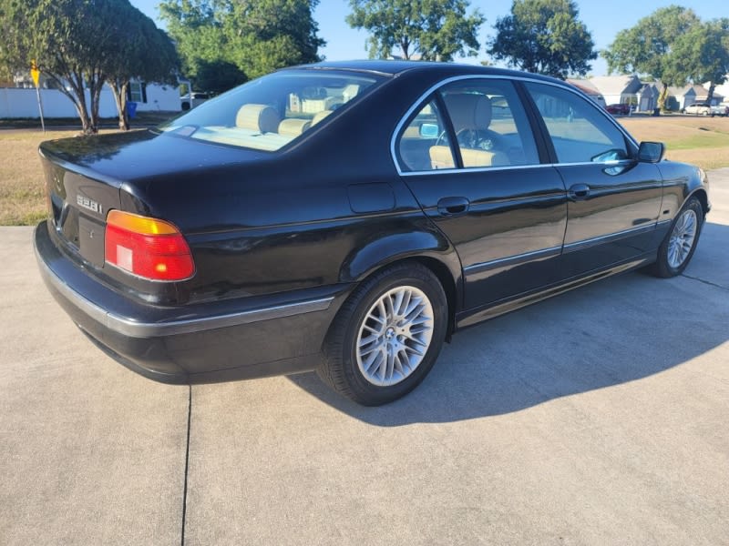 BMW 528 2000 price $3,995