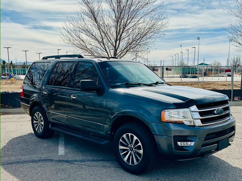 Ford Expedition 2016 price $16,445