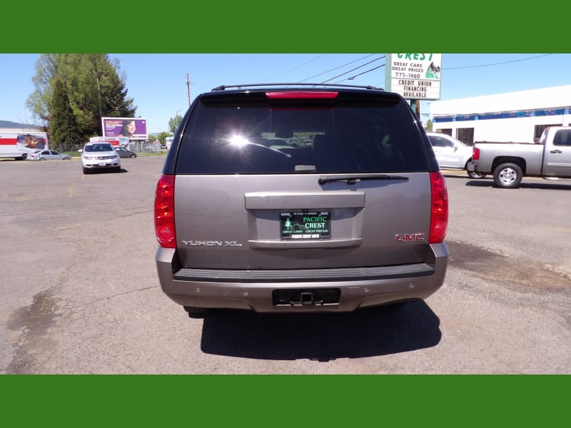 GMC Yukon XL 2013 price $7,500 Cash