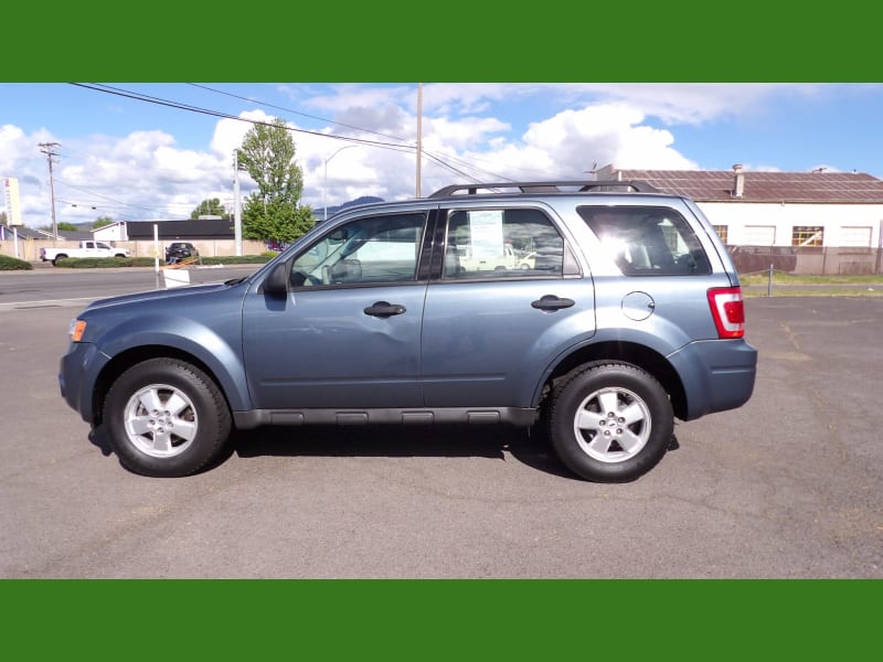 Ford Escape 2010 price $6,555