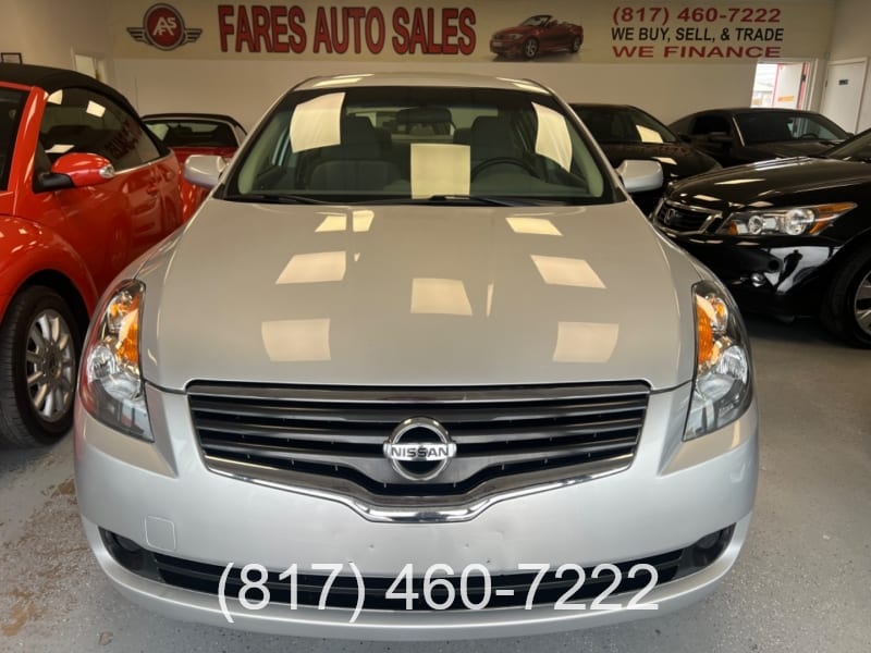 Nissan Altima 2009 price $9,998