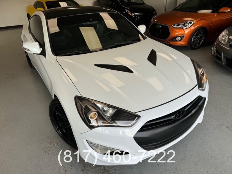 Hyundai Genesis Coupe 2015 price $13,998