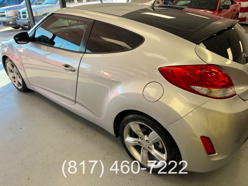 Hyundai Veloster 2015 price $10,998