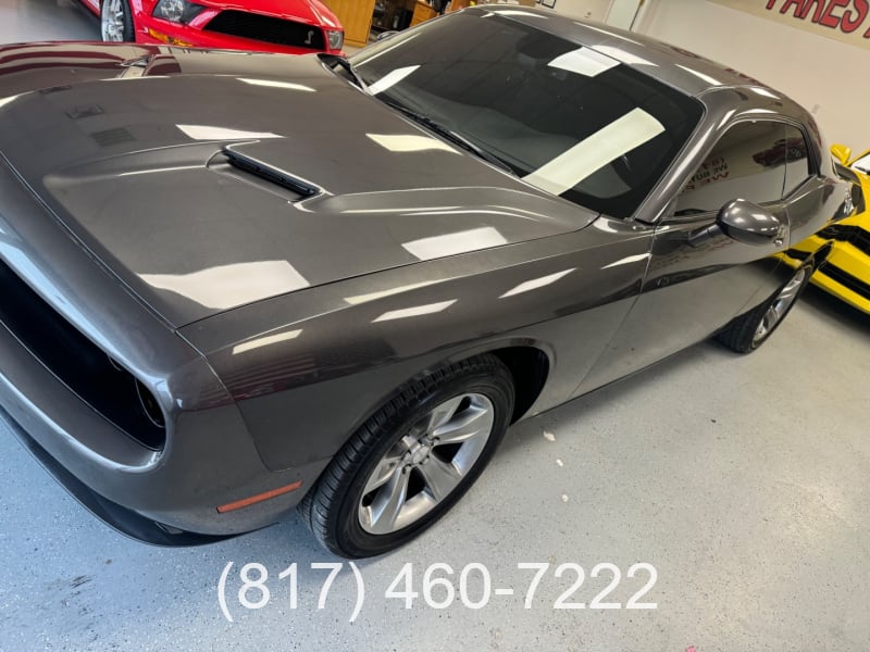 Dodge Challenger 2019 price $15,998