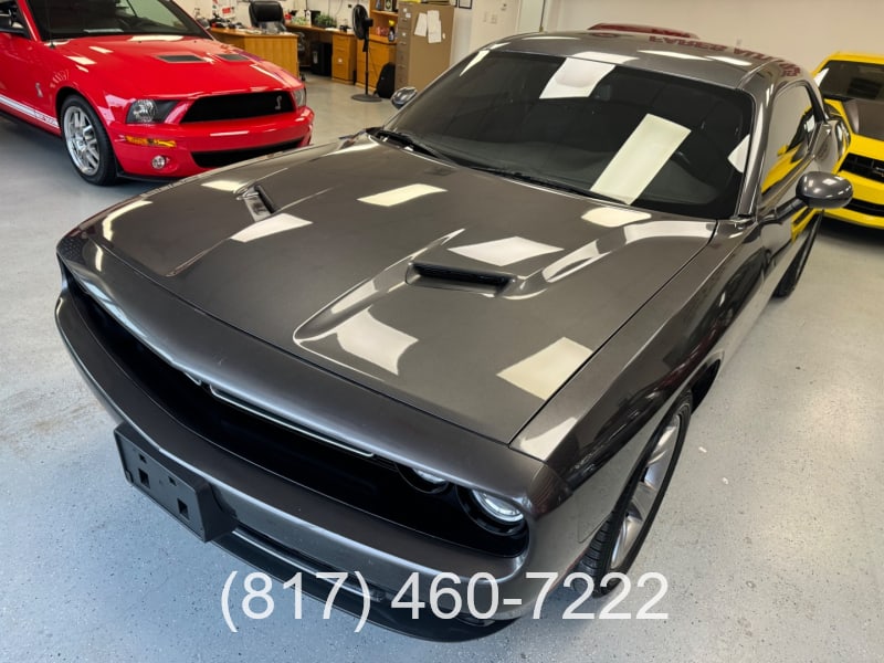 Dodge Challenger 2019 price $15,998