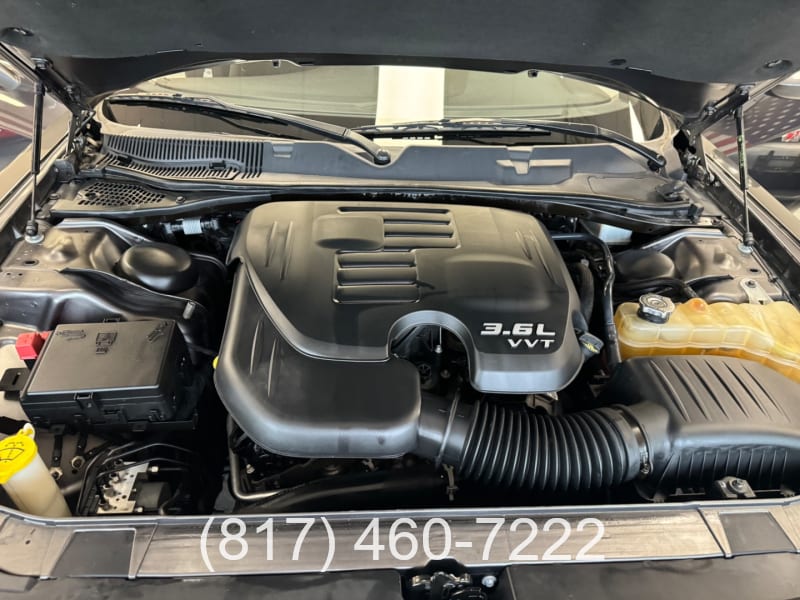 Dodge Challenger 2019 price $15,998