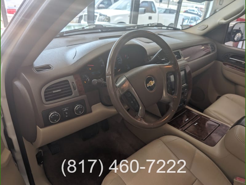 Chevrolet Avalanche 2010 price $13,998