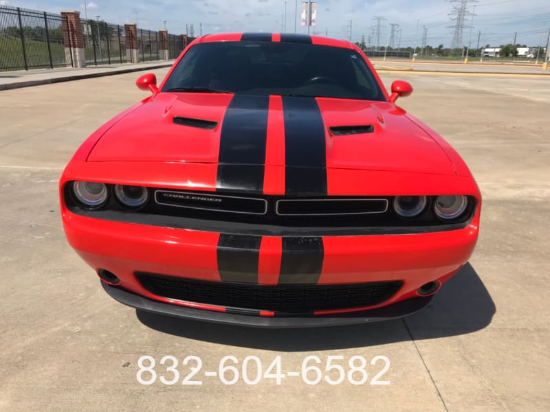 DODGE CHALLENGER 2019 price $17,995