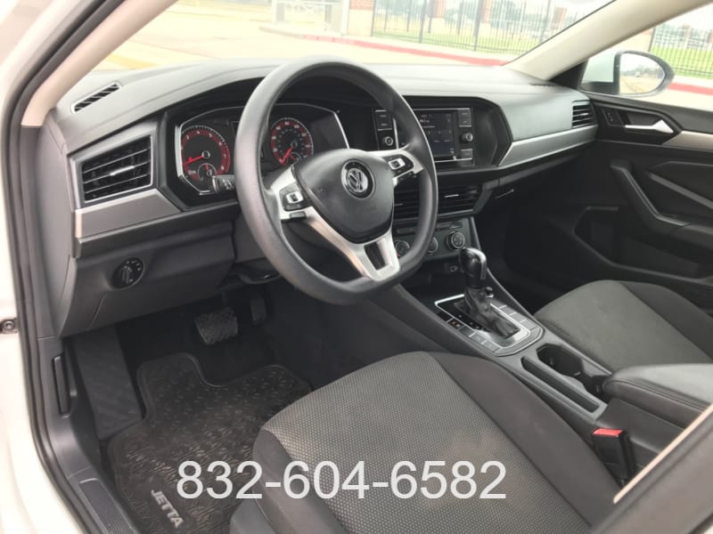 VOLKSWAGEN JETTA 2019 price $9,995