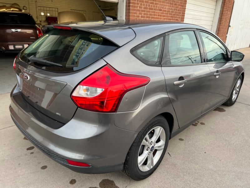 Ford Focus 2013 price $5,990