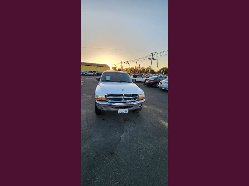 DODGE DAKOTA 2001 price $6,975