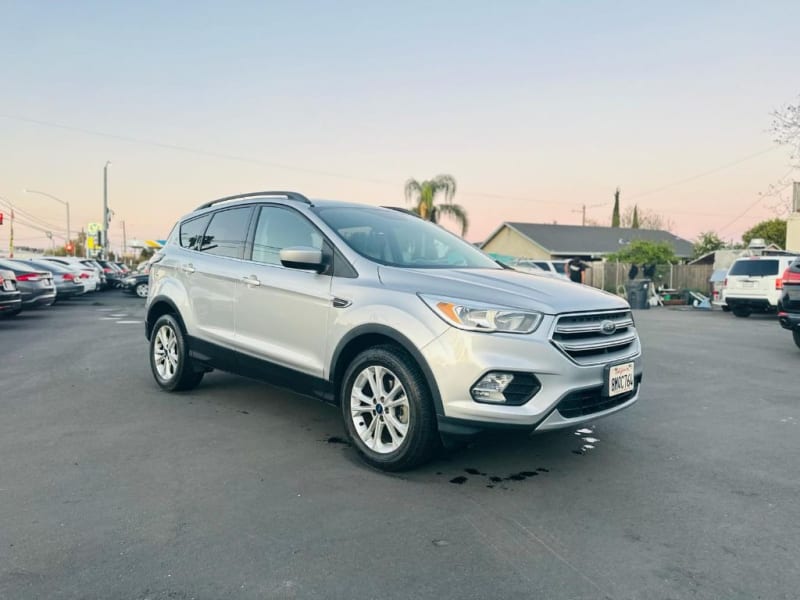 FORD ESCAPE 2018 price $13,475