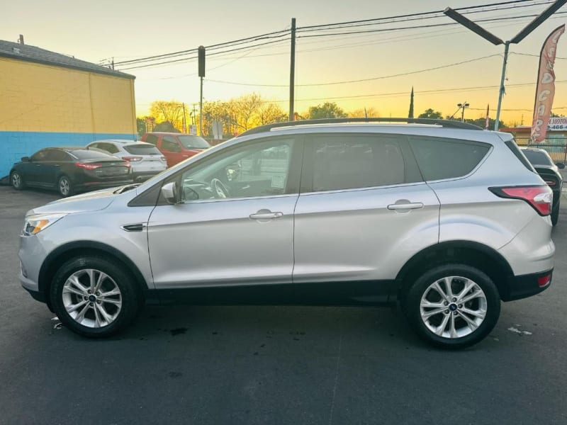 FORD ESCAPE 2018 price $13,475