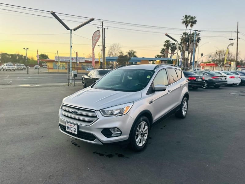 FORD ESCAPE 2018 price $13,475